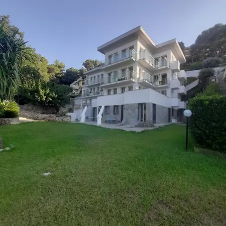 Mediterranean Garden Villa